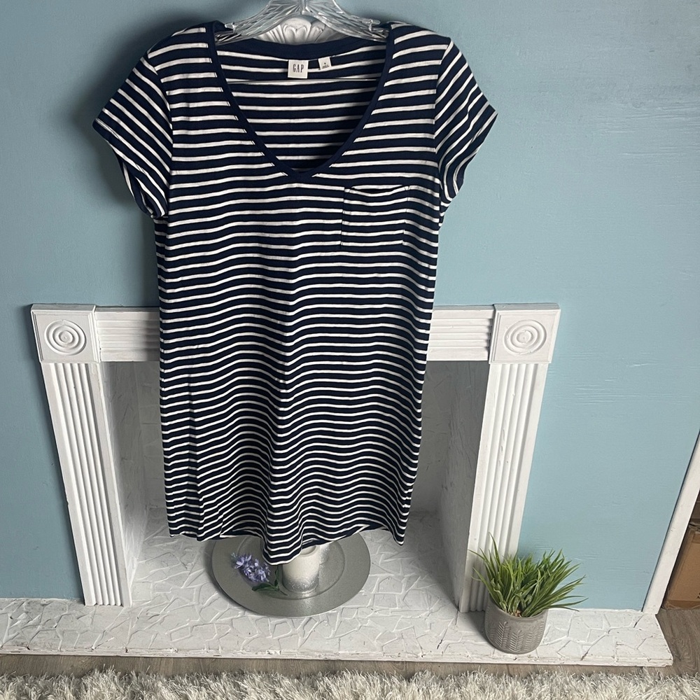 GAP Nautical Striped Navy and White Soft Lightweight Pullover T-shirt Dress